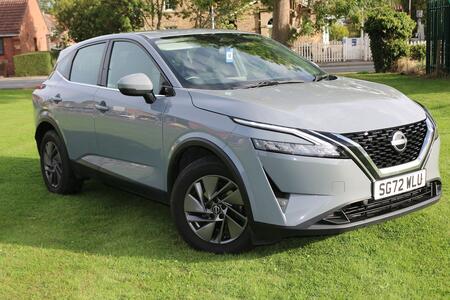 NISSAN