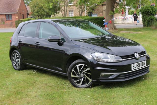 Volkswagen Golf 1.5 TSI EVO 150 Match 5dr Hatchback Petrol Black