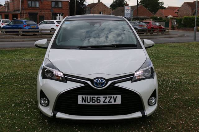 2016 Toyota Yaris 1.5 Hybrid Excel TSS 5dr CVT