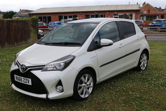 2016 Toyota Yaris 1.5 Hybrid Excel TSS 5dr CVT